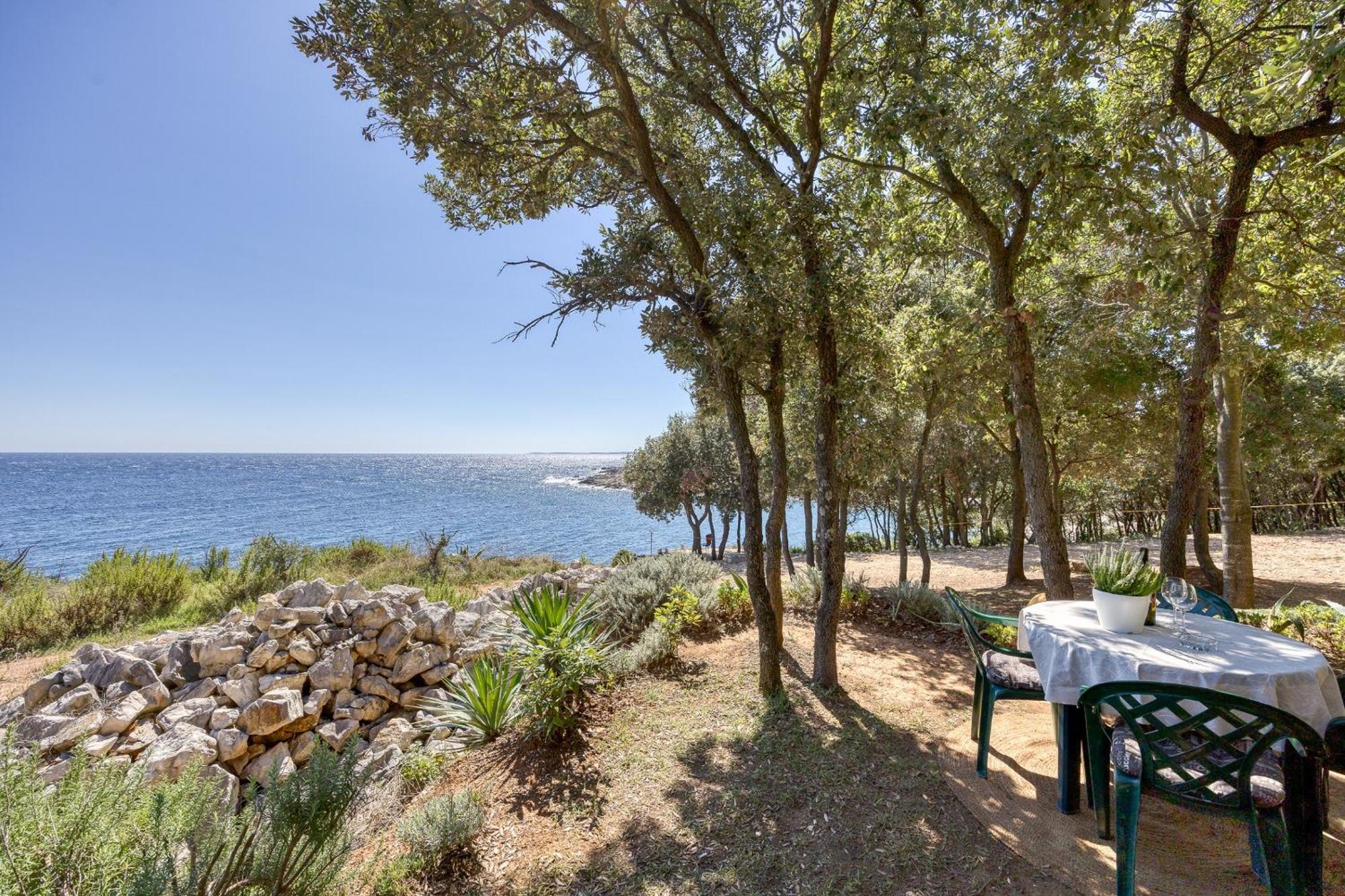Cottage On The Kavran Beach Luaran gambar